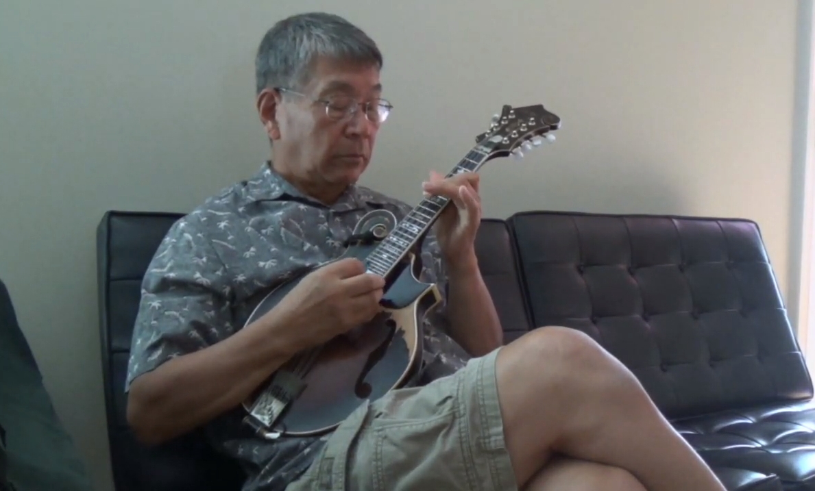 Akira Otsuka Mandoline Instrument des Jahres Mandolinenspieler des Tages