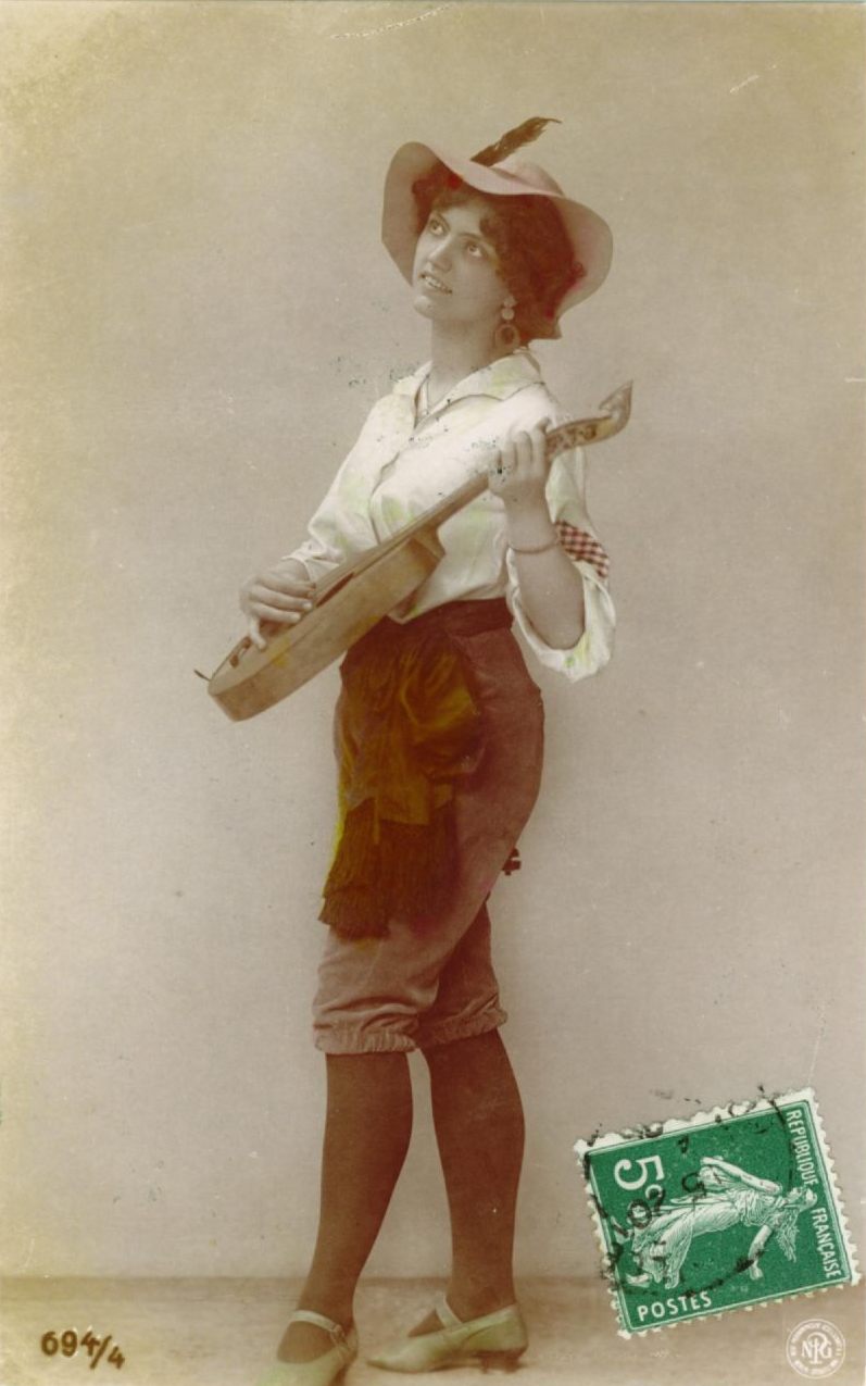 Postkarte Frau mit Mandoline